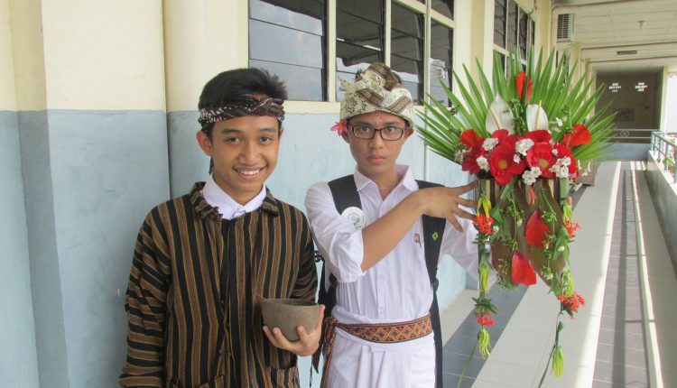 23826280_2015129902036045_7982188270772109079_oMoses Gautama